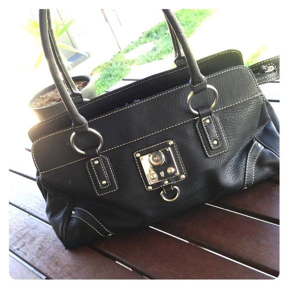 🔴 Bundled Large black Guess bag