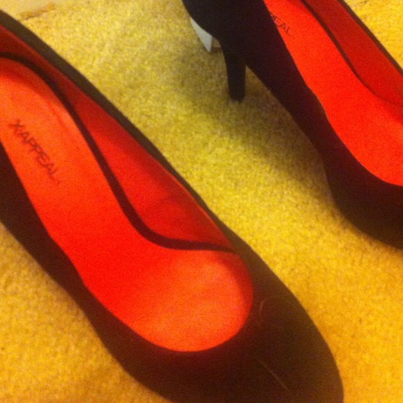 Never worn X Appeal heels with pink insole