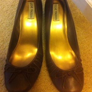Brown Steve Madden heels- Never worn