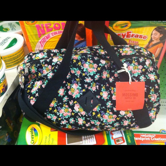 Looking for a purse like this!!!!