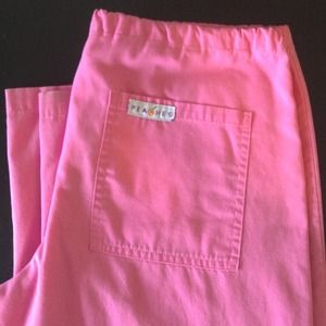 Pink PEA🍑HES Scrubs bottoms