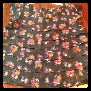 Chic top from AE size large