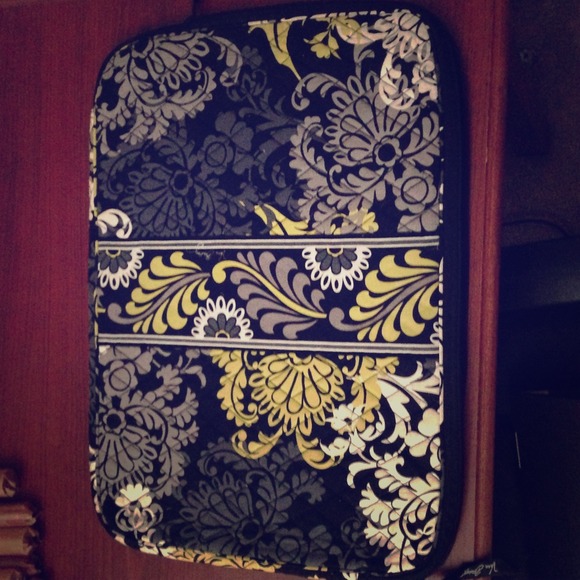 ✋HOLD✋Paisley Vera Bradley laptop sleeve