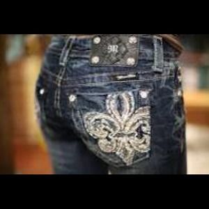 Miss me jeans fleur de lis Sz 31 BNWT