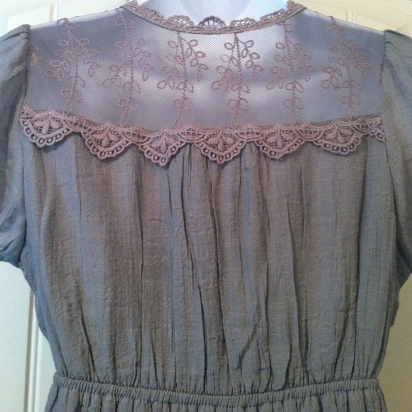 RESERVED Grey Detailed Vintage Style Dress - Picture 3 of 4