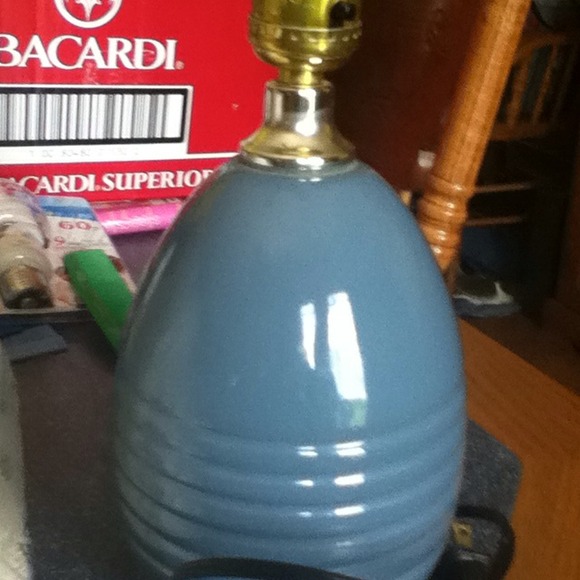 NWOT Butterfly+flower lamp shade and stand - Picture 3 of 4