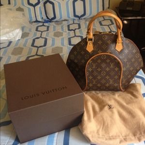 Authentic Louis Vuitton Ellipse MM