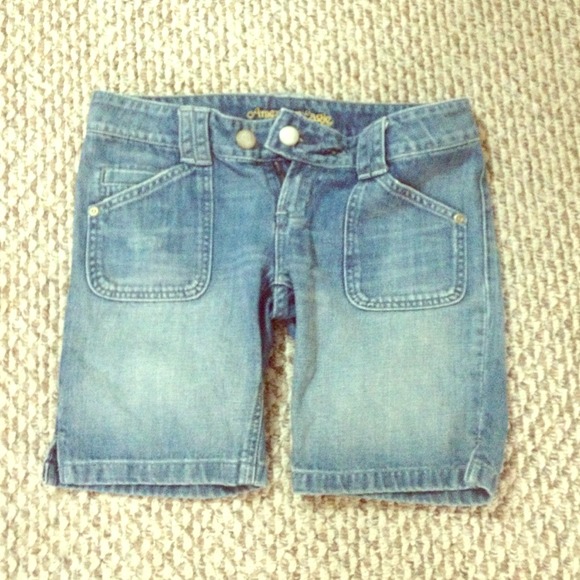 ~SOLD~ American eagle Capri