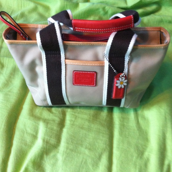 Coach Reversible Hand Bag - Picture 3 of 4