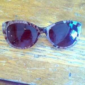 Anthro cateye sunnies SALE