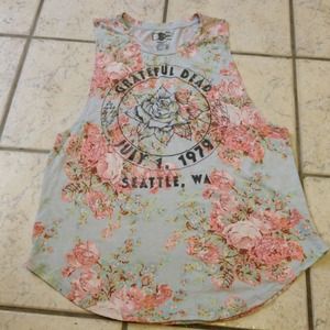 UO vintage grateful dead rocker tank. ⚡