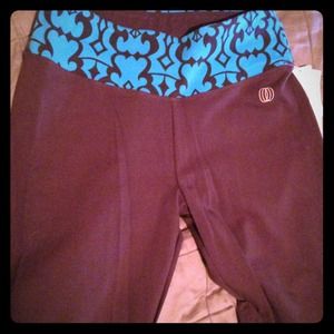 Dark gray and blue yoga pants!