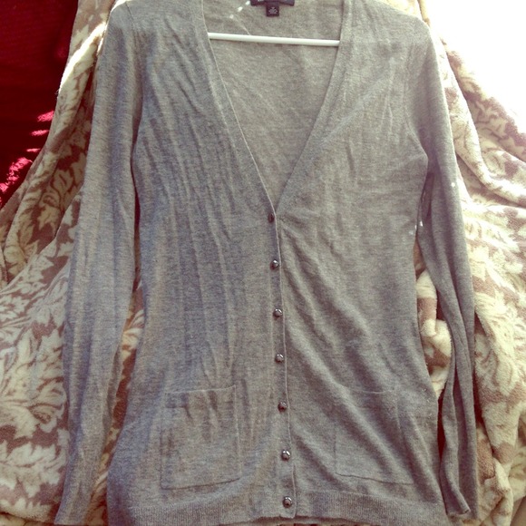 Beautiful Banana Republic cardigan