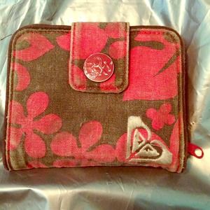 Roxy red and brown floral wallet