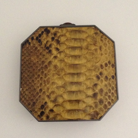 Vintage bag by Ozero