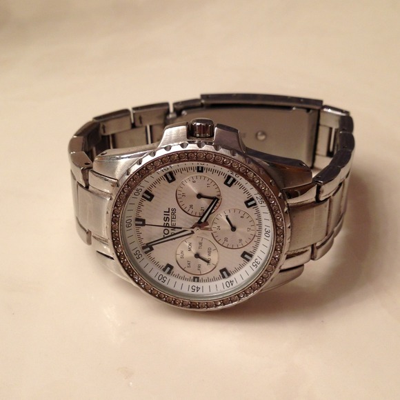 🚫SOLD🚫.......................Fossil watch