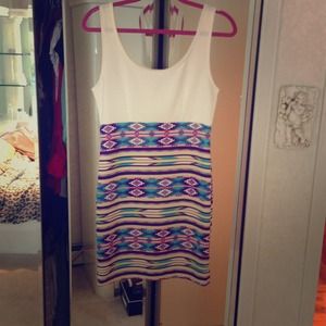 ✂REDUCED✂ Mini dress with back oval cut out