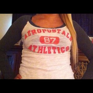 Aeropostale long sleeve shirt