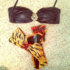 Victoria's Secret bikini