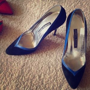 Black &blue vintage heels