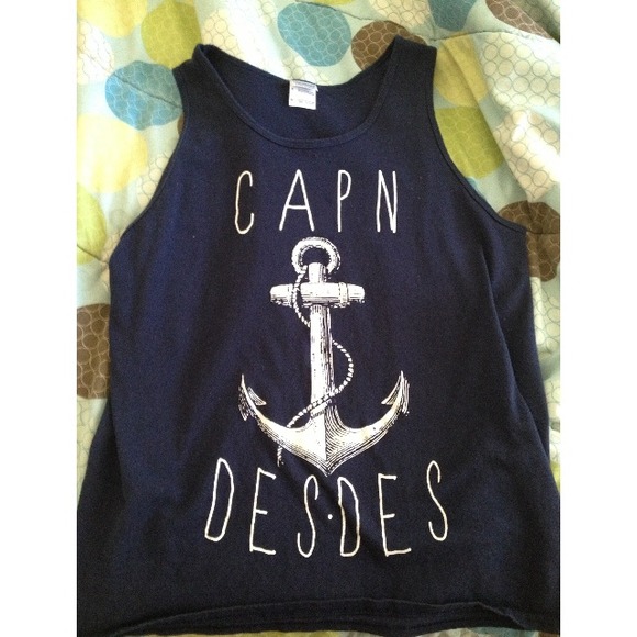 ❌BUNDLED🚫Cap'n Des Des Anchor Tank⚓👌☺ - Picture 2 of 2