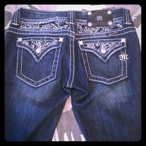 SIZE 27 MISS ME BOOT CUT