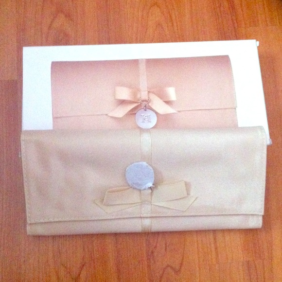 Carolina herrera Jewelry case