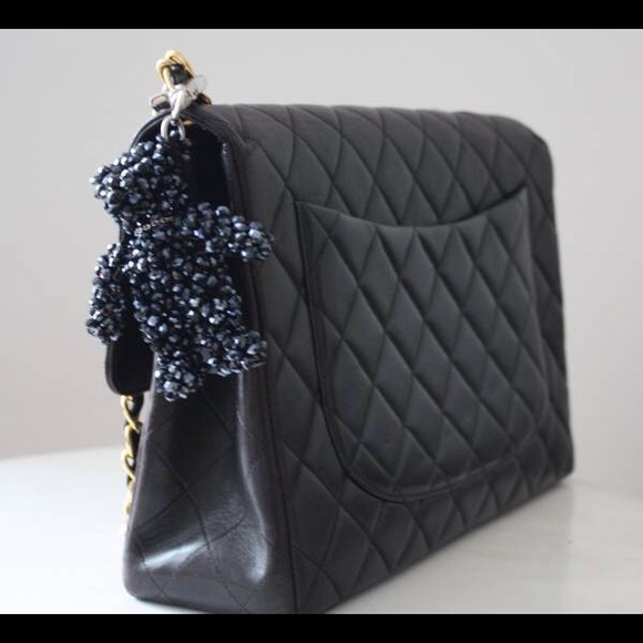 Appartement A Louer Crystal TeddyBear KeyChain - Picture 2 of 2