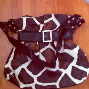 Giraffe style bag