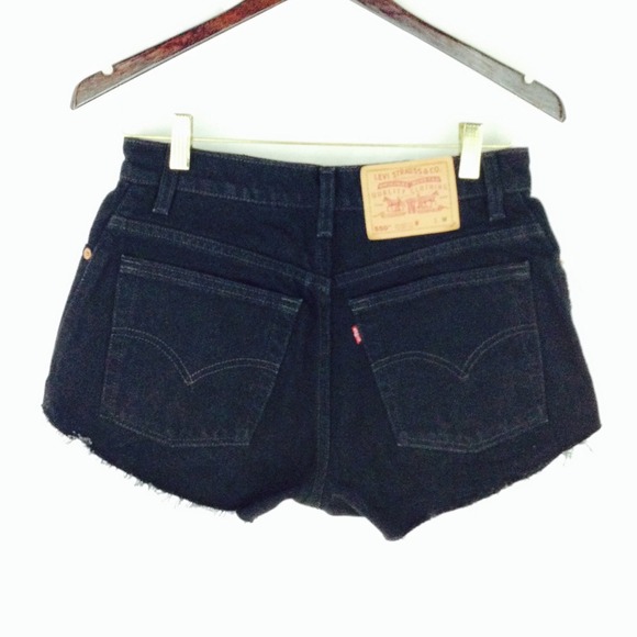 [Levi's] High-waisted shorts - Picture 2 of 3