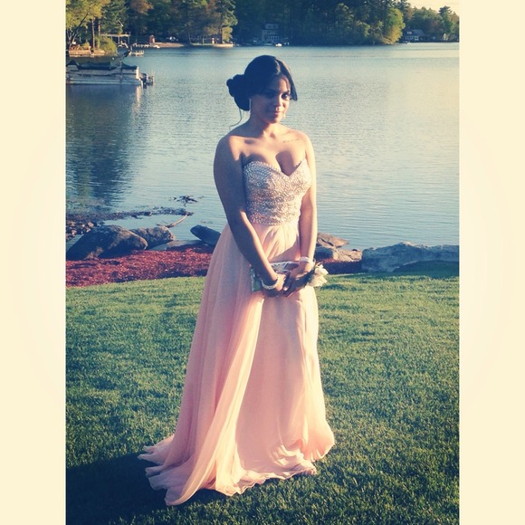 Jovanni gown