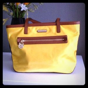 Michael Kors tote bag REDUCED