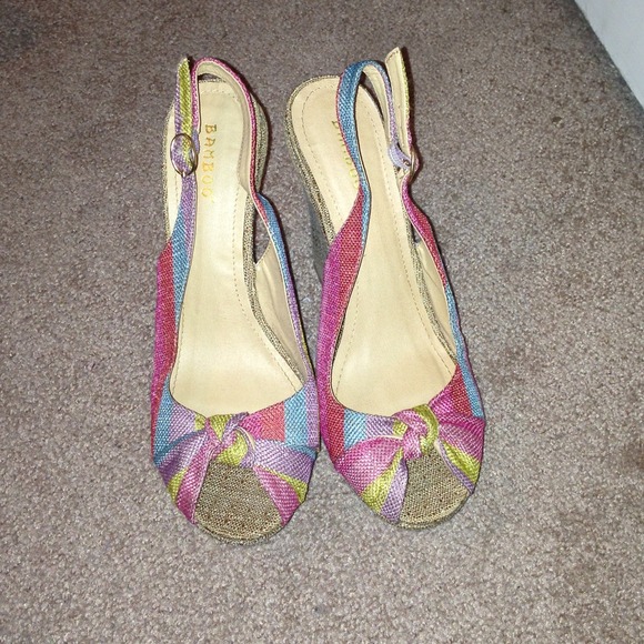 Colorful wedges