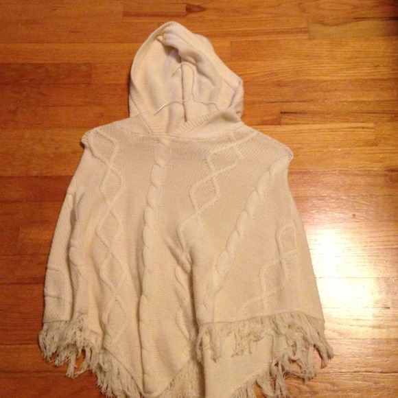 Sweater - Picture 1 of 2