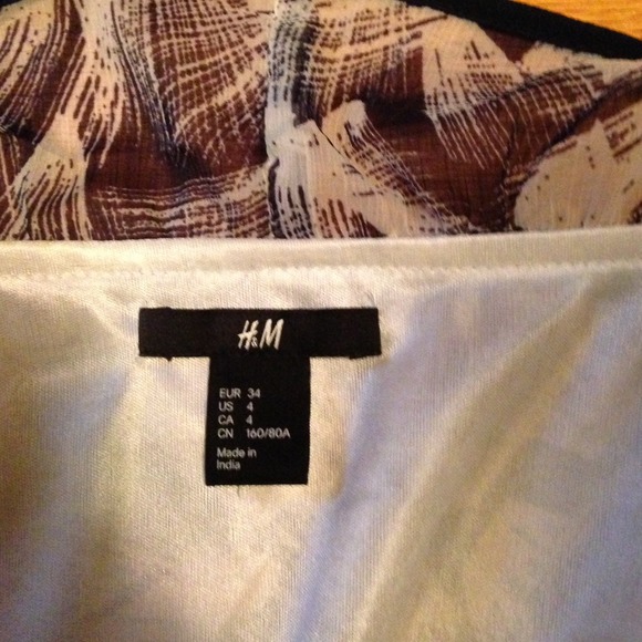 H&M dress - Picture 2 of 3