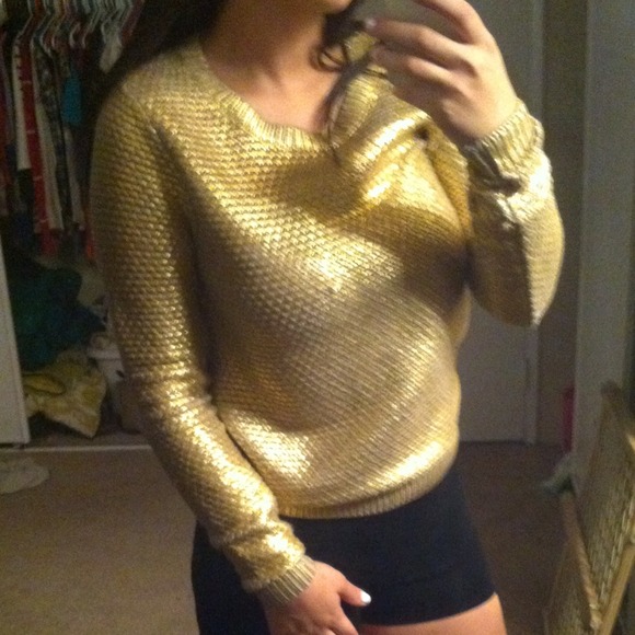 H&M Gold sweater
