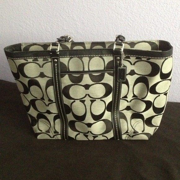 Coach Handbags - Authentic Large Coach Handbag