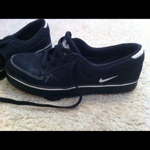 ❌Sold❌ Women's Nikes