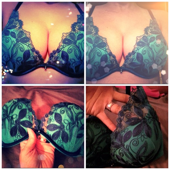 HOLD💞VS SEAFOAM GREEN & DARK BLUE LACE BRA