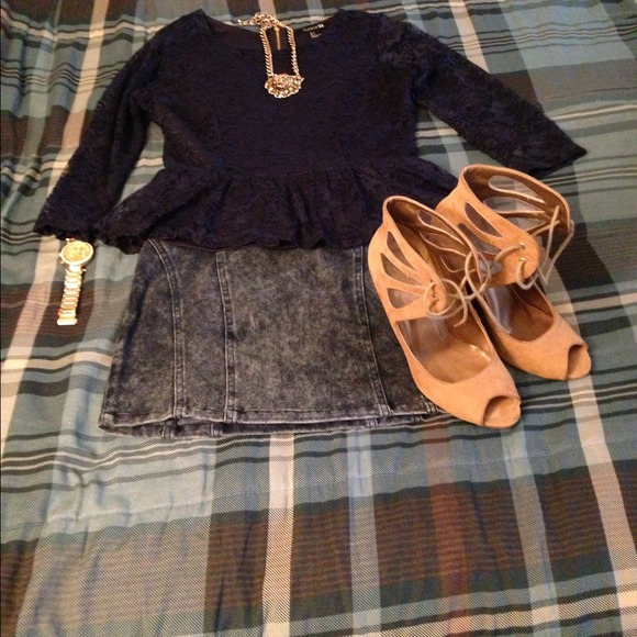 Acid wash pencil skirt