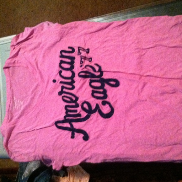 Areopstal baby tee