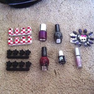 Nail set