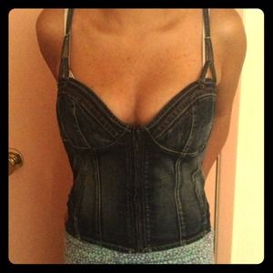 Stretch Zip up jean vest from Guess