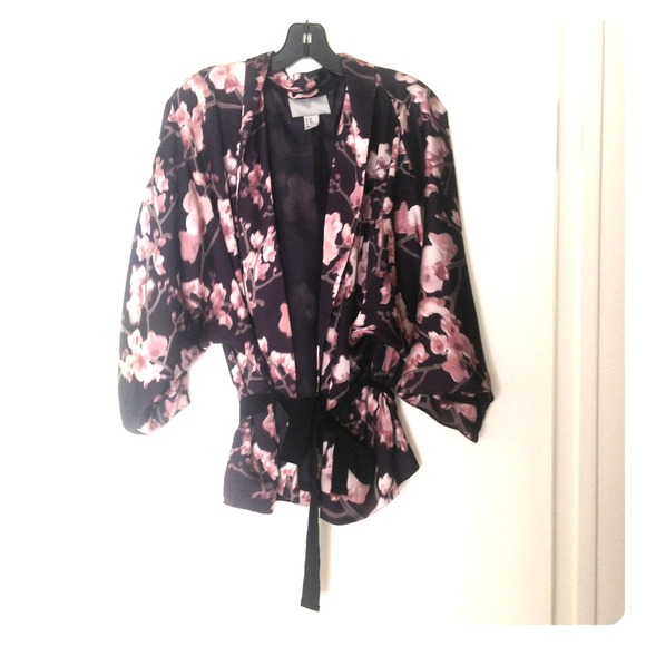 ~SOLD~ Cherry blossom kimono