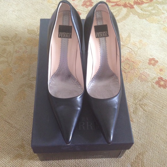 Gianfranco Ferre wedge heels