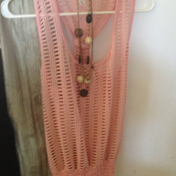 Darling pink sleeveless top