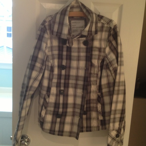 Grey and ivory plaid buttoned jacket