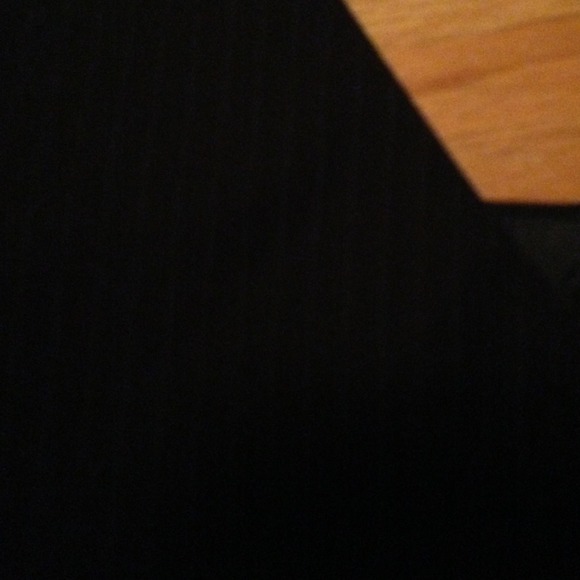 Vast - Picture 3 of 3