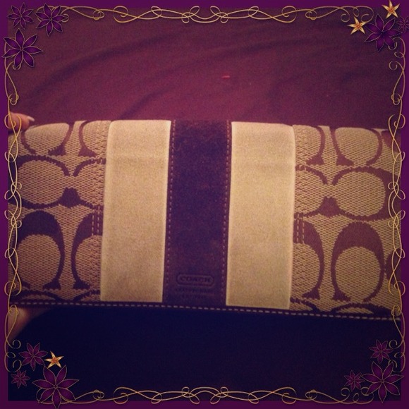 🌾Brown Coach Large🌾