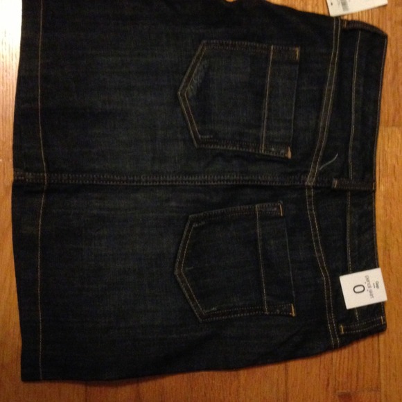 Jean skirt - Picture 1 of 3